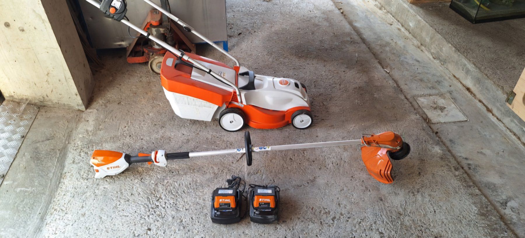 Tondeuses à gazon: Tondeuse debrousailleuse stihl – Neuf (Voir description) à Les Enfers par Begnon
