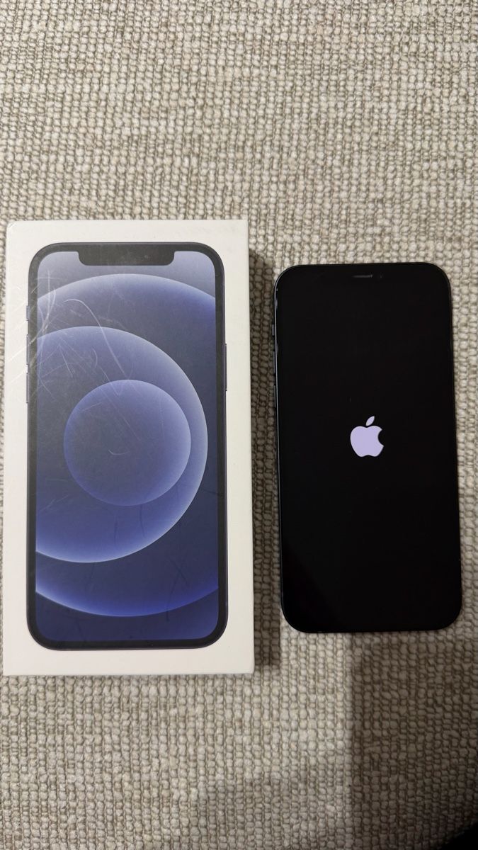 Apple Handys / Smartphones: Apple iPhone 12, schwarz, 128GB – Gebraucht aus Mettmenstetten von Sunsethunter04