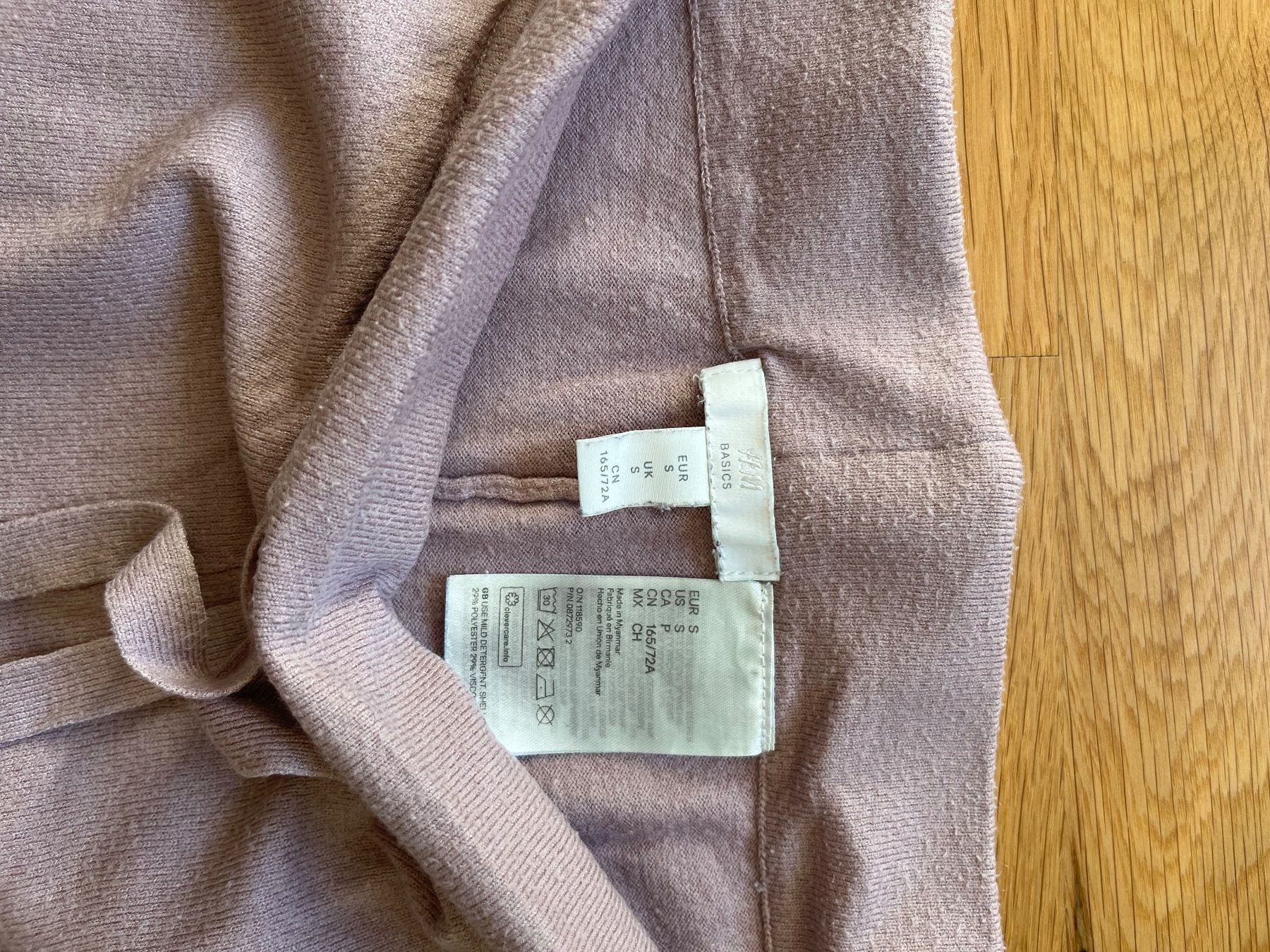 H&M Pantaloni: H&M Hose, Gr. S – Usato da Interlaken venduto da fbnscl 1