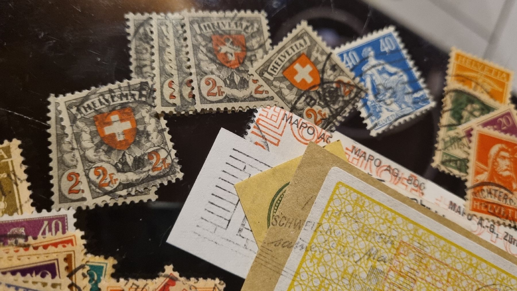 Tutti i francobolli: STARKE SAMMLUNG SCHWEIZ - AB ALT  – Usato da Heimenschwand venduto da Valvora 9