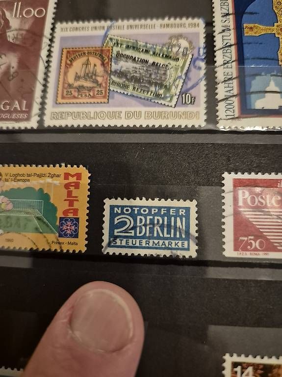 Tutti i francobolli: Briefmarke Berlin Notopfer – Usato da Basel venduto da jul_hr8h