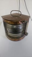 Ancienne lampe de bateaux