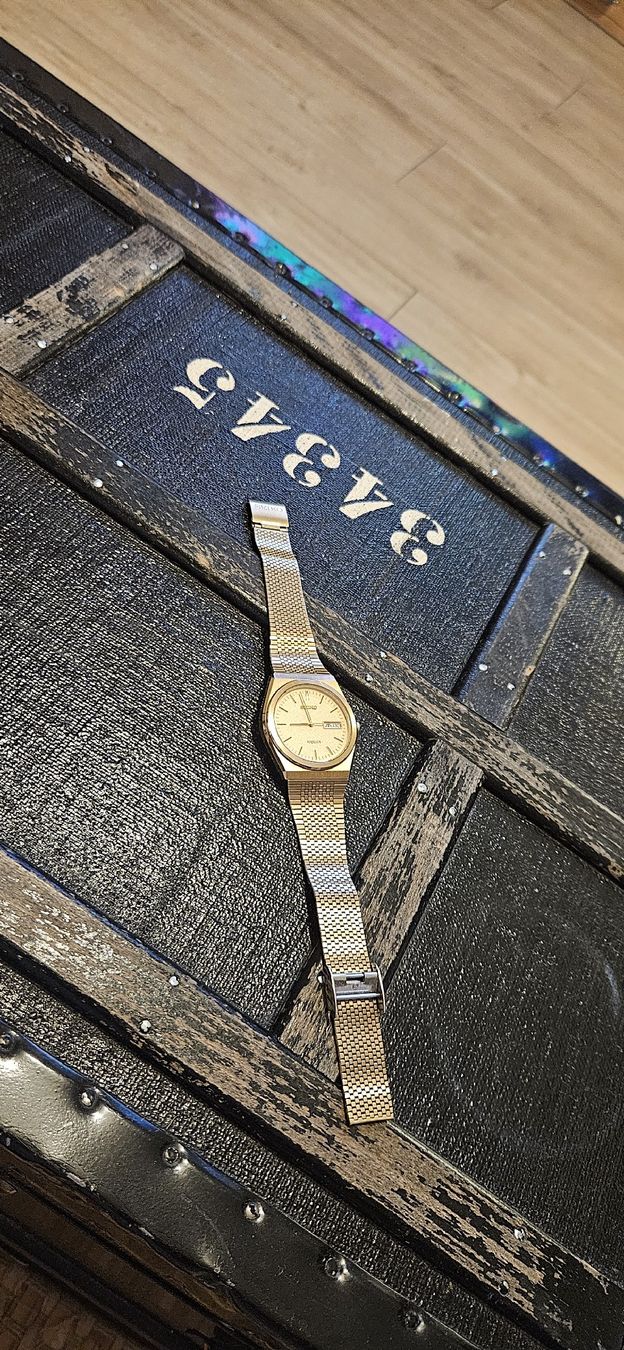 Seiko Montres: montre seiko 70s  – D'occasion à Venthône par piz_py9h