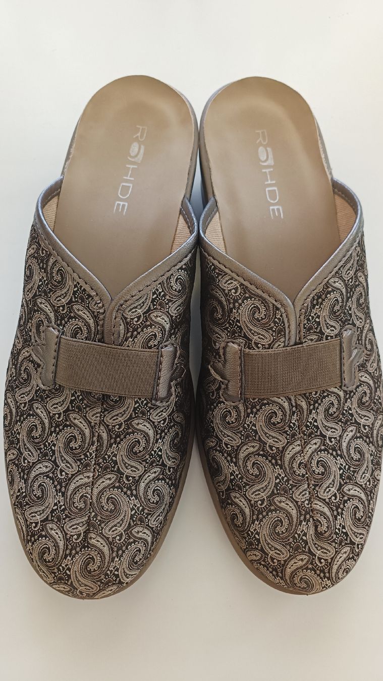 Scarpe da donna: Rohde Hausschuhe 4 1/2 – Usato da Villmergen venduto da toptip1970