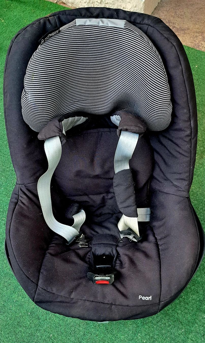 Auto-Kindersitze: PEARL Maxicosi – Gebraucht aus Egnach von ASTROFRITZ