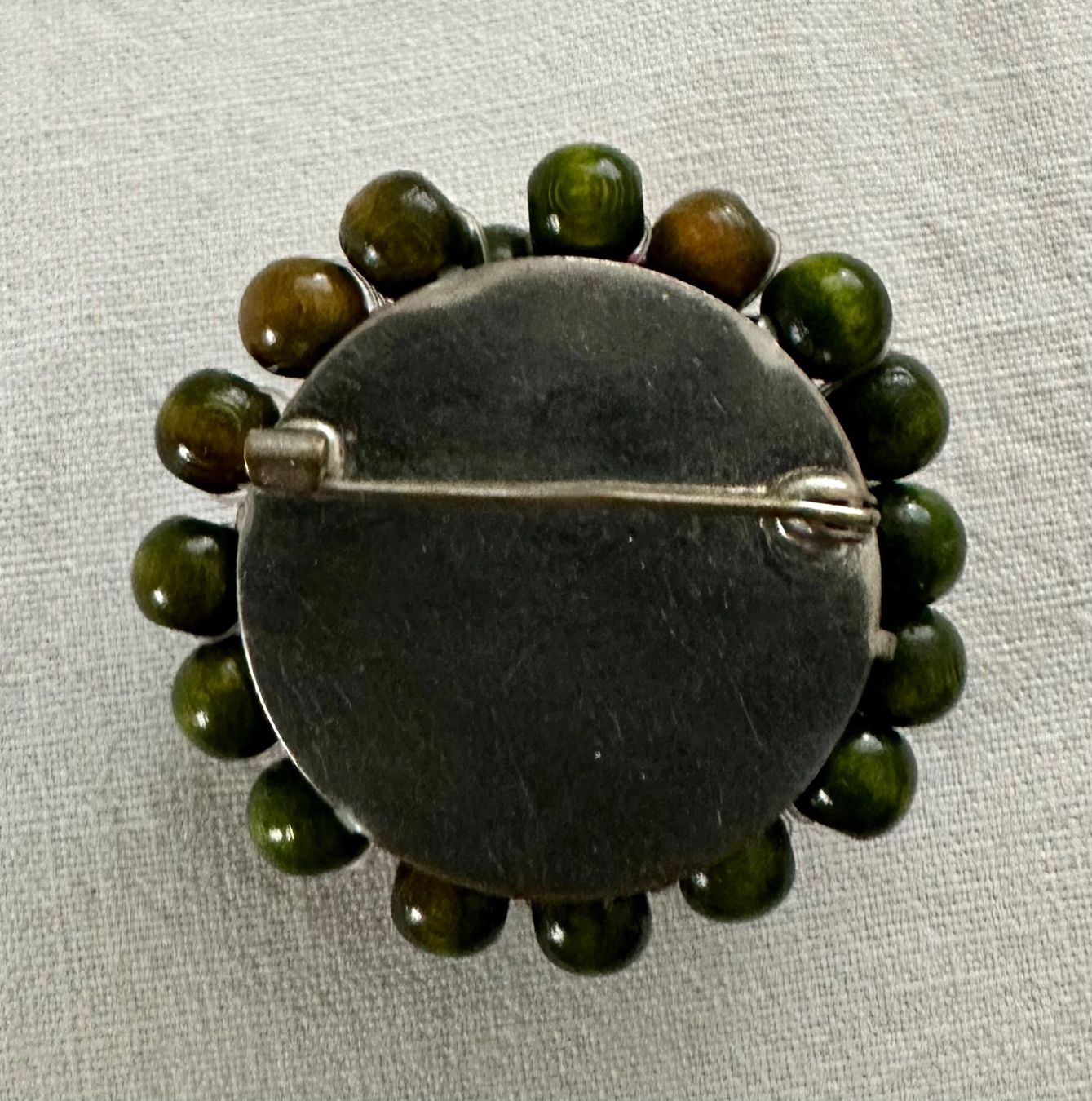 Broschen & Nadeln: Originelle Brosche 2v2 – Gebraucht aus Winterthur von jud_xfw6 1