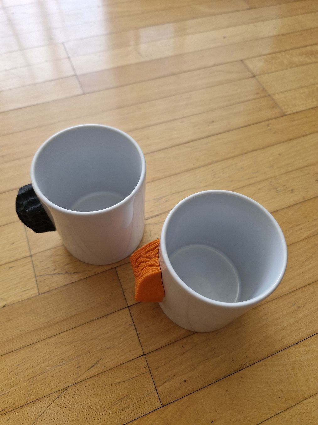 Tazze: Set of 2 climbing themed mugs – Nuovo (secondo la descrizione) da St. Gallen venduto da ash_htw6 1