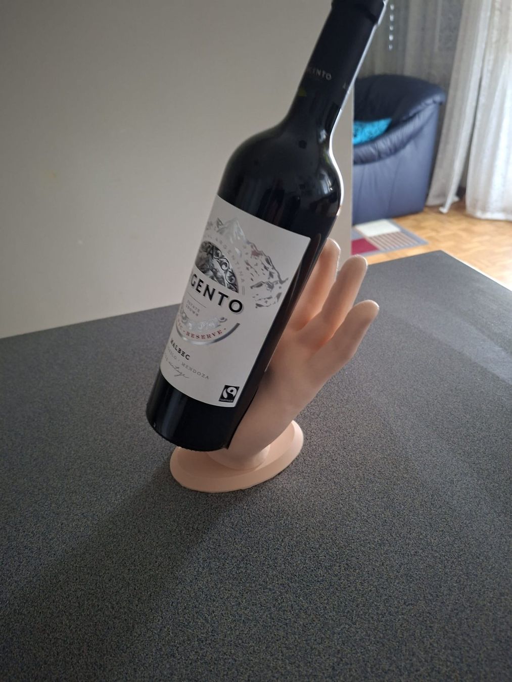 Weingestelle & -ständer: Flaschenhalter- Stand -Handform – Neu (gemäss Beschreibung) aus Luzern von Road02 2