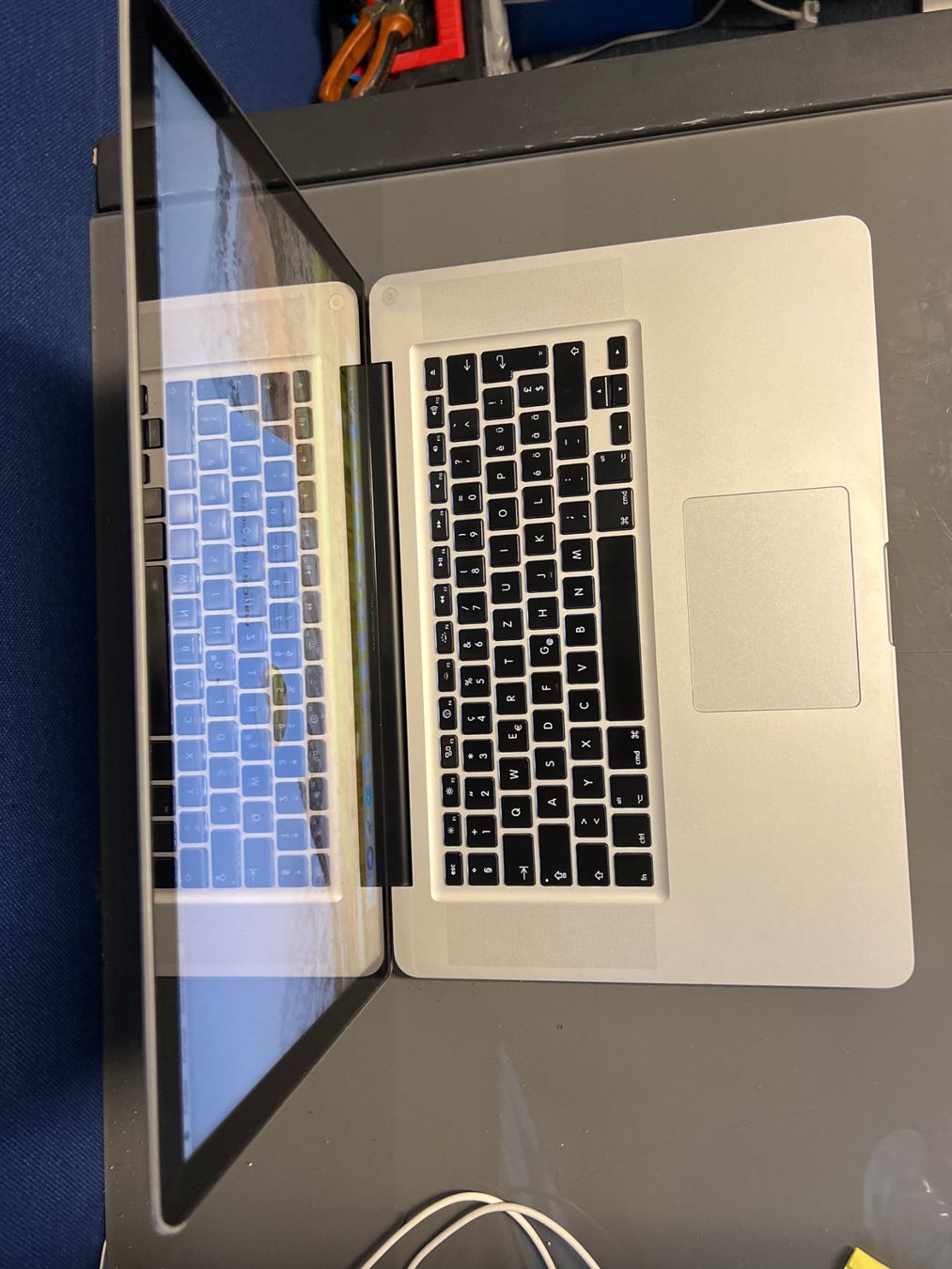 Apple Portables: MacBook Pro 15" 2010 i5 8GB & 250 HDD #12 – D'occasion à Dietikon par speedkauf 3