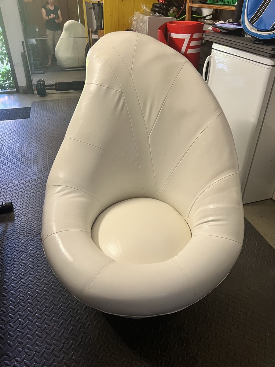 Poltrone: Fauteuil tournant – Nuovo (secondo la descrizione) da Crans VD venduto da sle_7hng 6