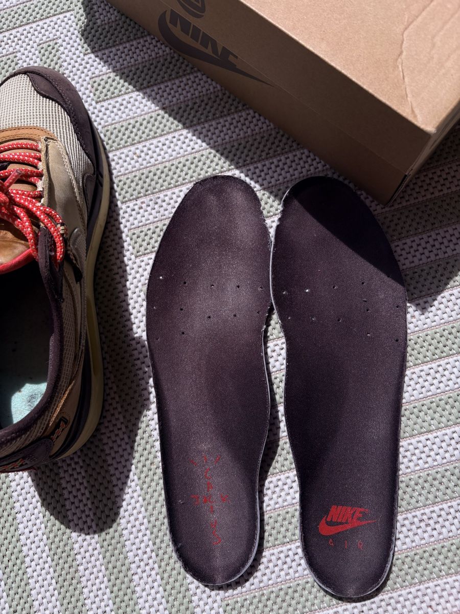 Nike Scarpe da uomo: Air Max 1 Travis Scott Baroque Brown – Usato da Lausanne venduto da mil_2s88 4