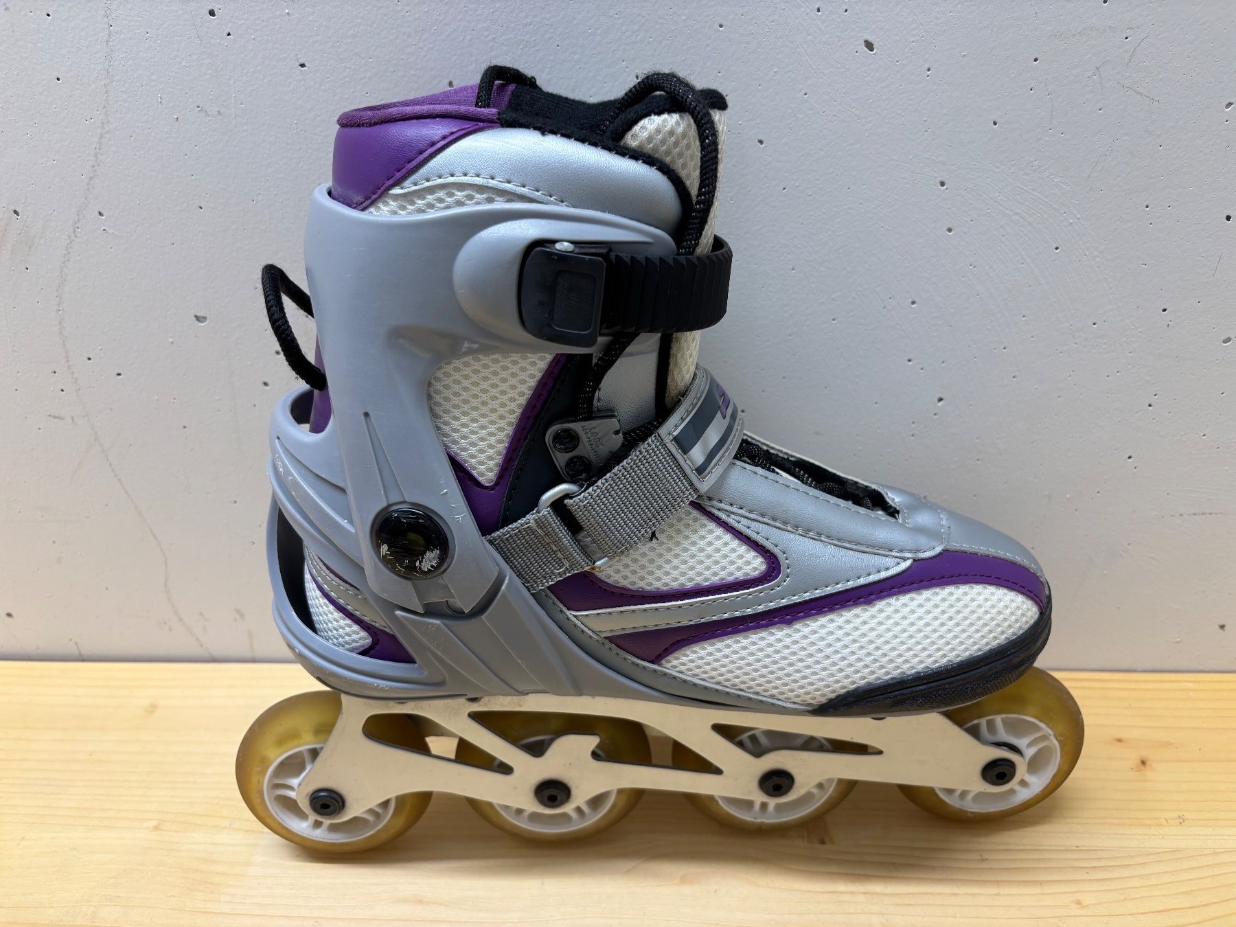 Obscure Inline-Skating & Rollschuhe: Inlineskates Obscure Miami Grösse 39 – Gebraucht aus Siebnen von Niki126 3