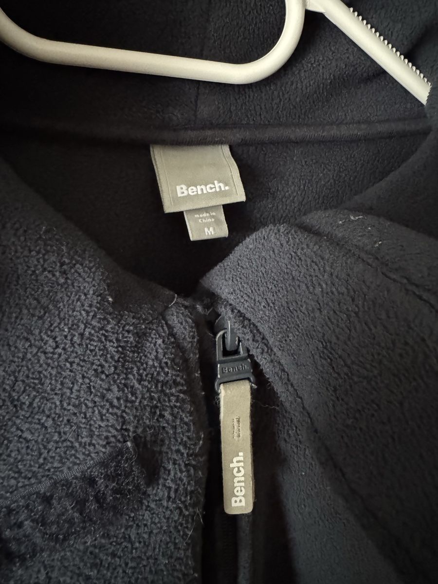 Bench Jacken: Bench Fleecejacke Grösse M – Gebraucht aus Buochs von nik_r7gm 2