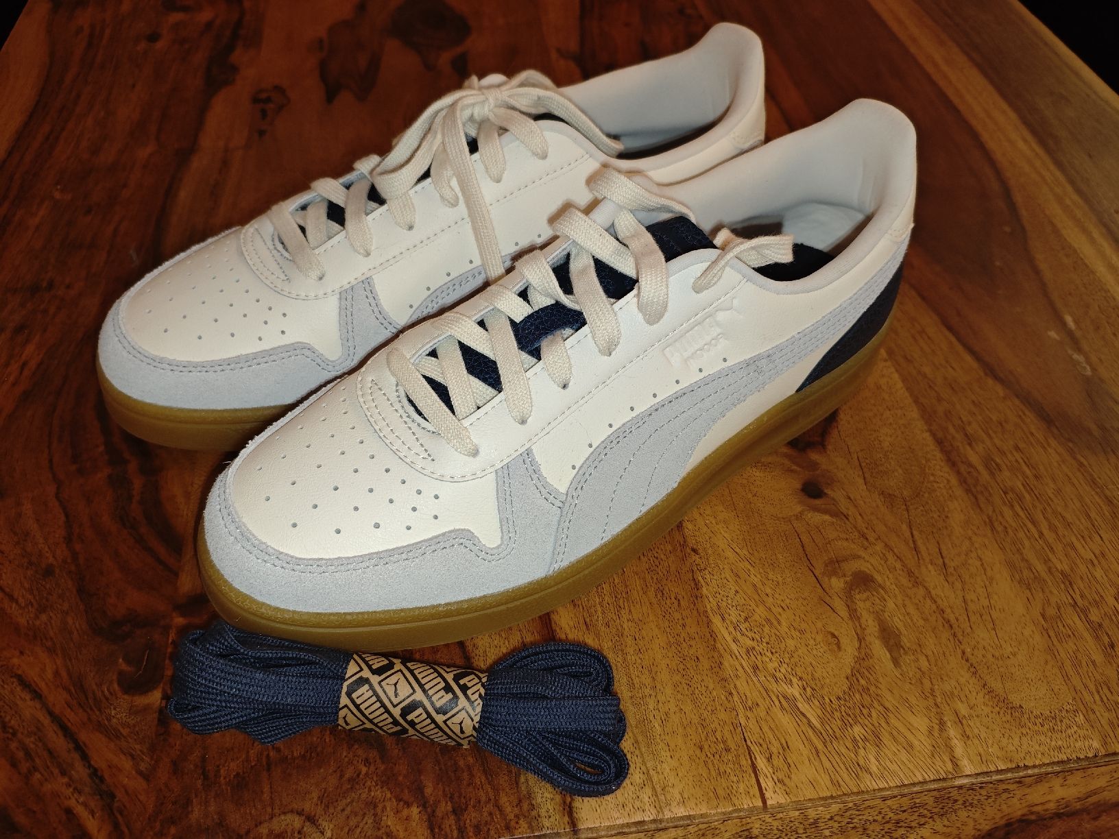 Puma Scarpe da uomo: Puma Indoor Special, Gr. 44, neu! – Nuovo e nell'imballaggio originale da Marbach SG venduto da Velioris