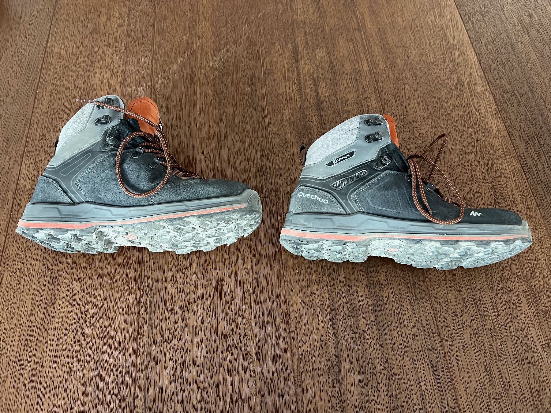Decathlon Scarpe da uomo: Chaussure de randonnée Queschua T.42 – Usato da BASSINS venduto da lulu150971 2