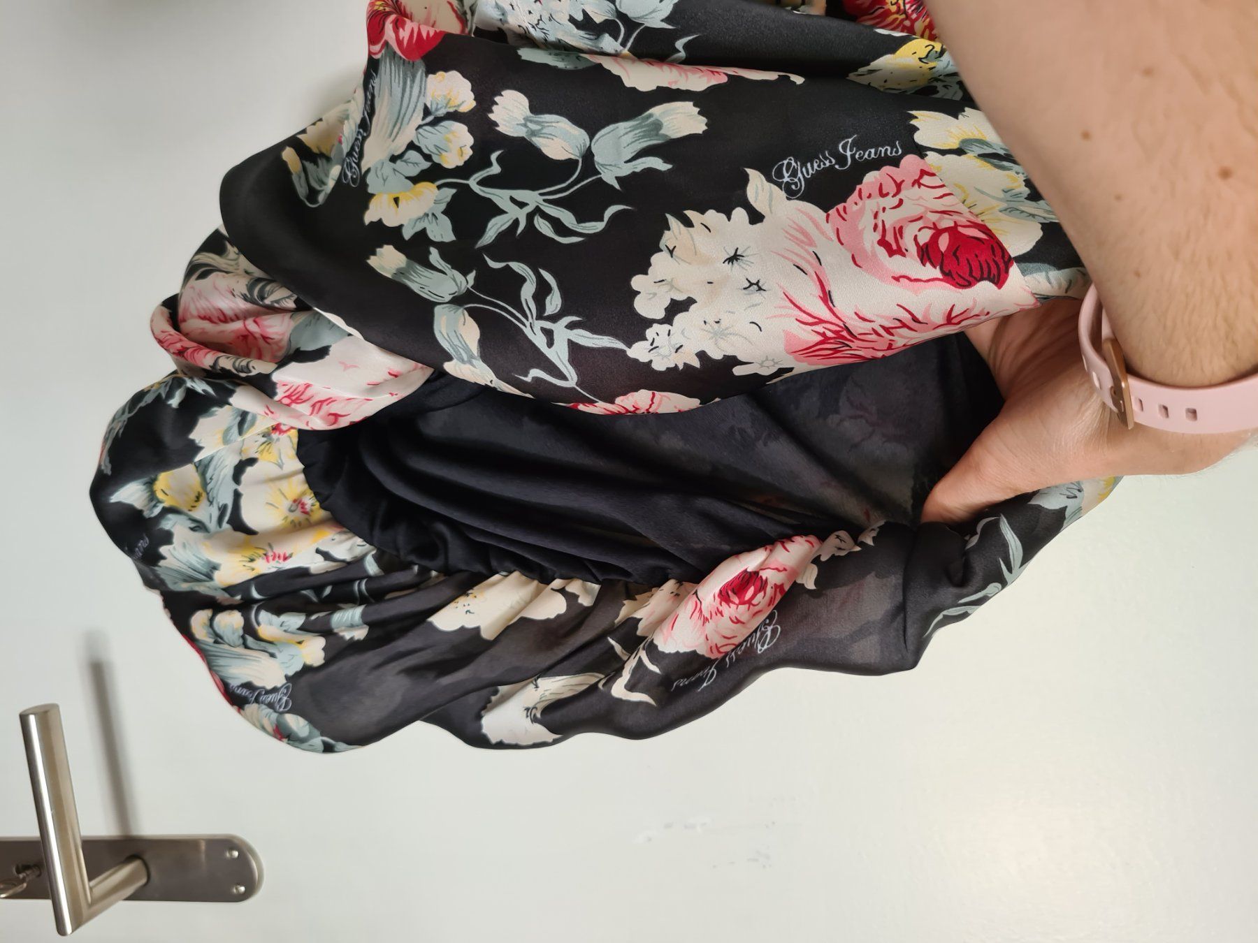 Kleider: Guess Blumen-Seiden-Kleidchen Gr.36 – Neu (gemäss Beschreibung) aus Schaffhausen von sabrina915 5
