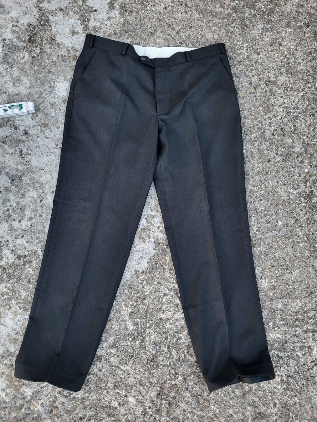 Pantaloni: Stoffhose mit Viskose – Usato da Dorf venduto da Mischa2010