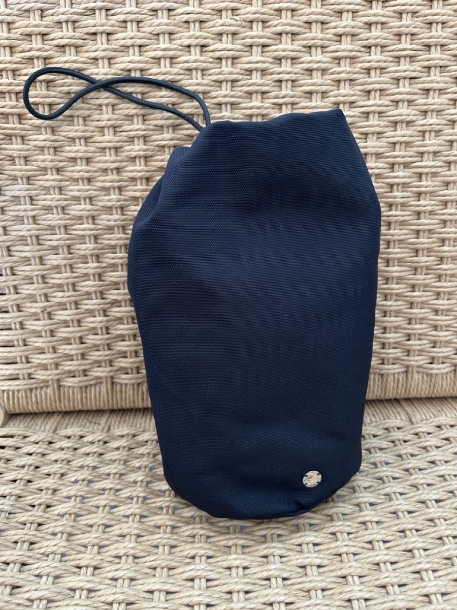 The Row Borse: The Row Nylon Clutch schwarz – Nuovo (secondo la descrizione) da Zürich venduto da ehupp