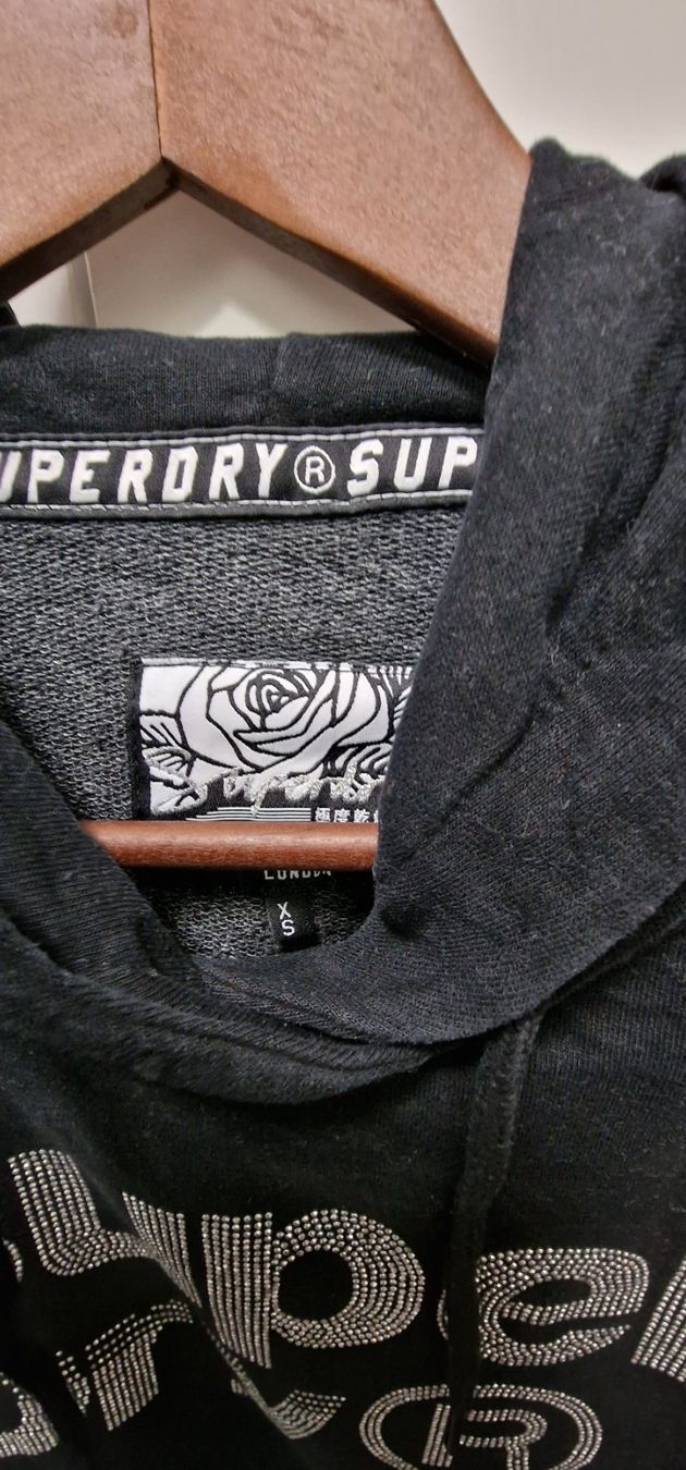 Pulls & Sweat-shirts: Superdry Pullover – D'occasion à Oftringen par bin_2wk8 2