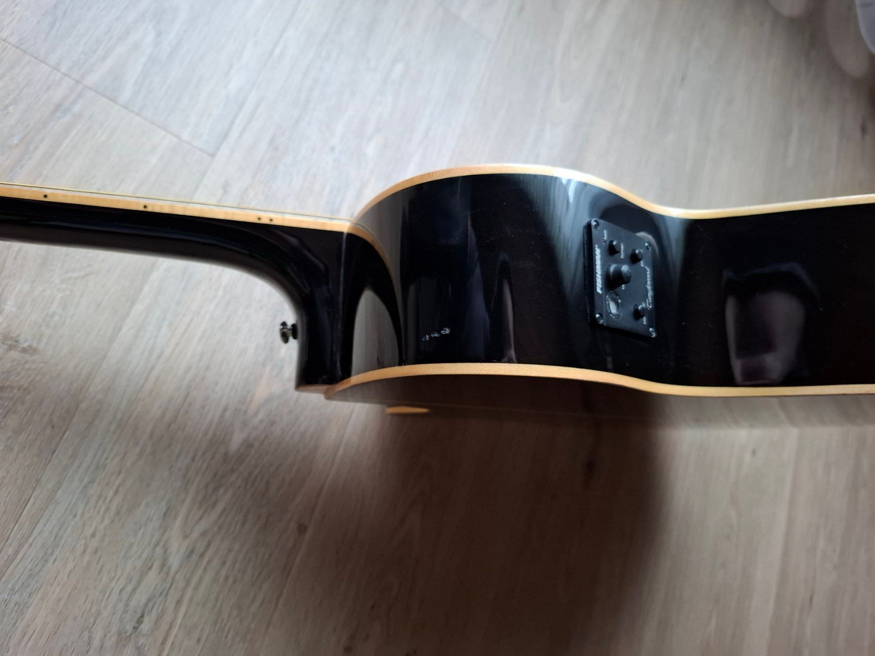 Strumenti musicali: Tanglewood Evolution TSF CE BK Akustik Gitarre – Usato da Guntershausen venduto da iceroom 6