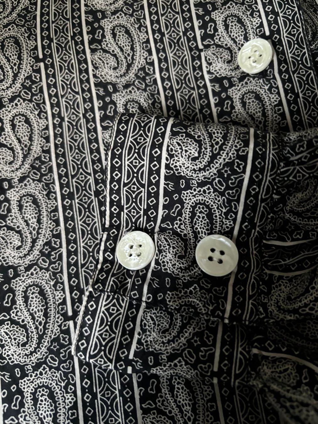 Blusen: Seidenbluse The Legend Paisley Muster – Gebraucht aus Jegenstorf von Hibiscus11 6