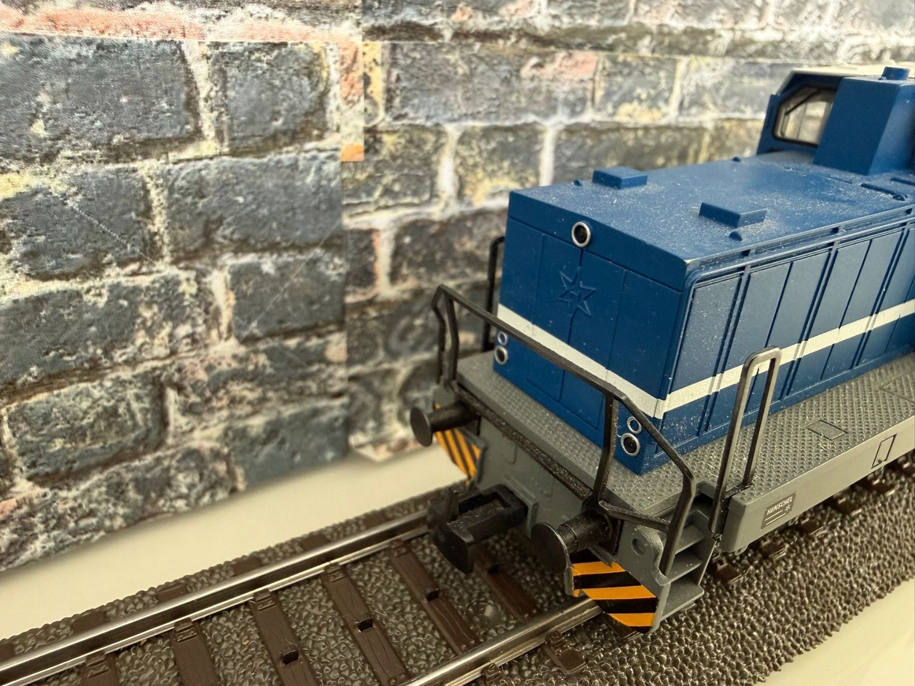 Märklin Modellini di ferrovie: Märklin Diesellok HO Digitale – Usato da Altdorf UR venduto da modellbau-widmer 1
