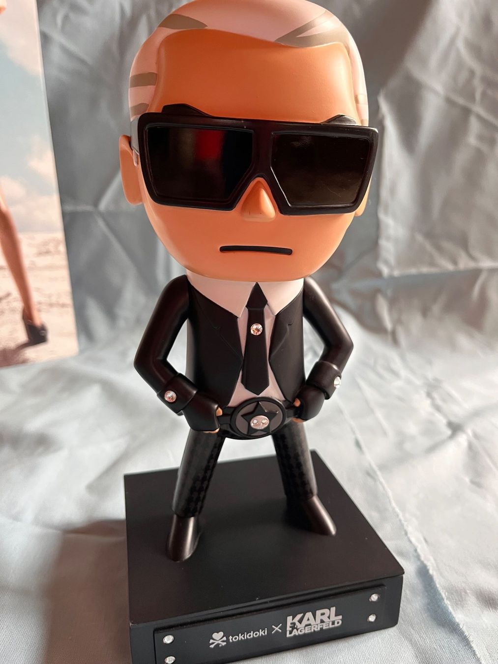 Statuette: KARL LAGERFELD tokidoki X – Nuovo (secondo la descrizione) da Hosenruck venduto da abakadabra 3
