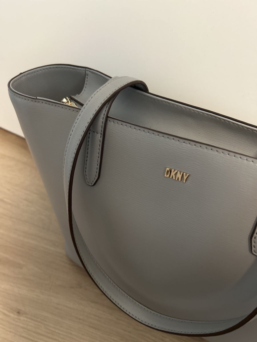 DKNY Taschen für Damen: DKNY Grey Tote Bag – Gebraucht aus Binningen von zcm8 1