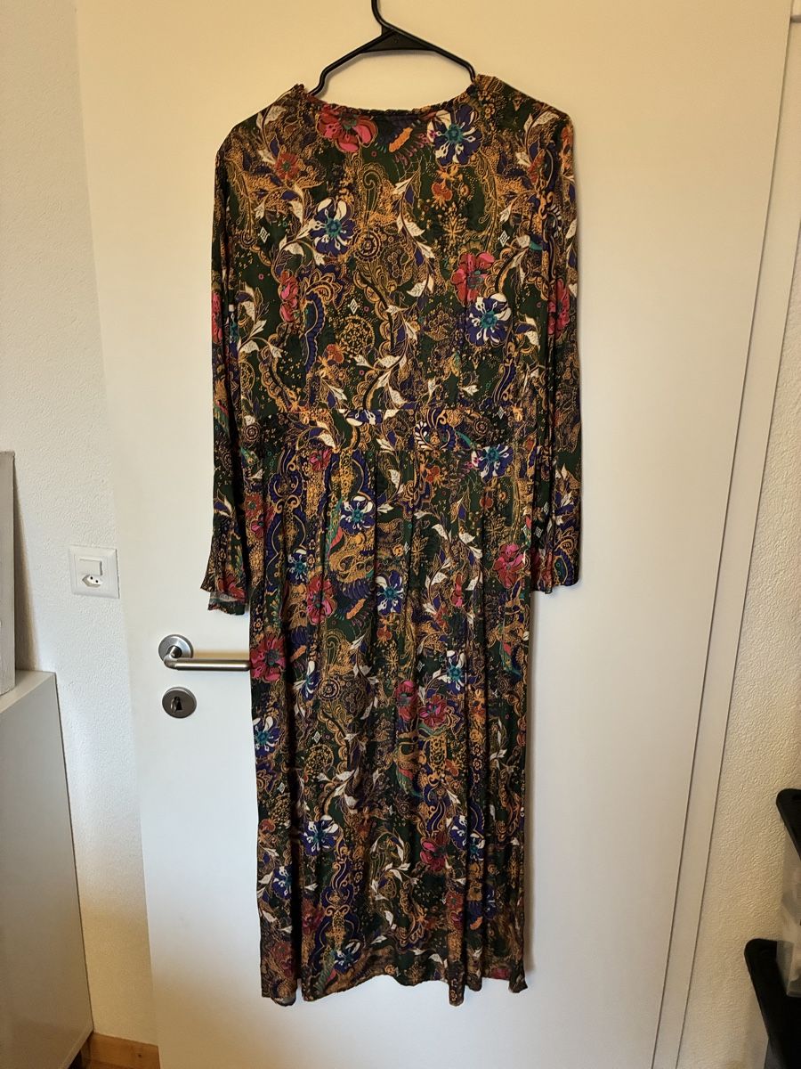 Odd Molly Vestiti: Odd Molly Kleid bunt gemustert Grösse 3 – Usato da Wädenswil venduto da Gilmored83 4