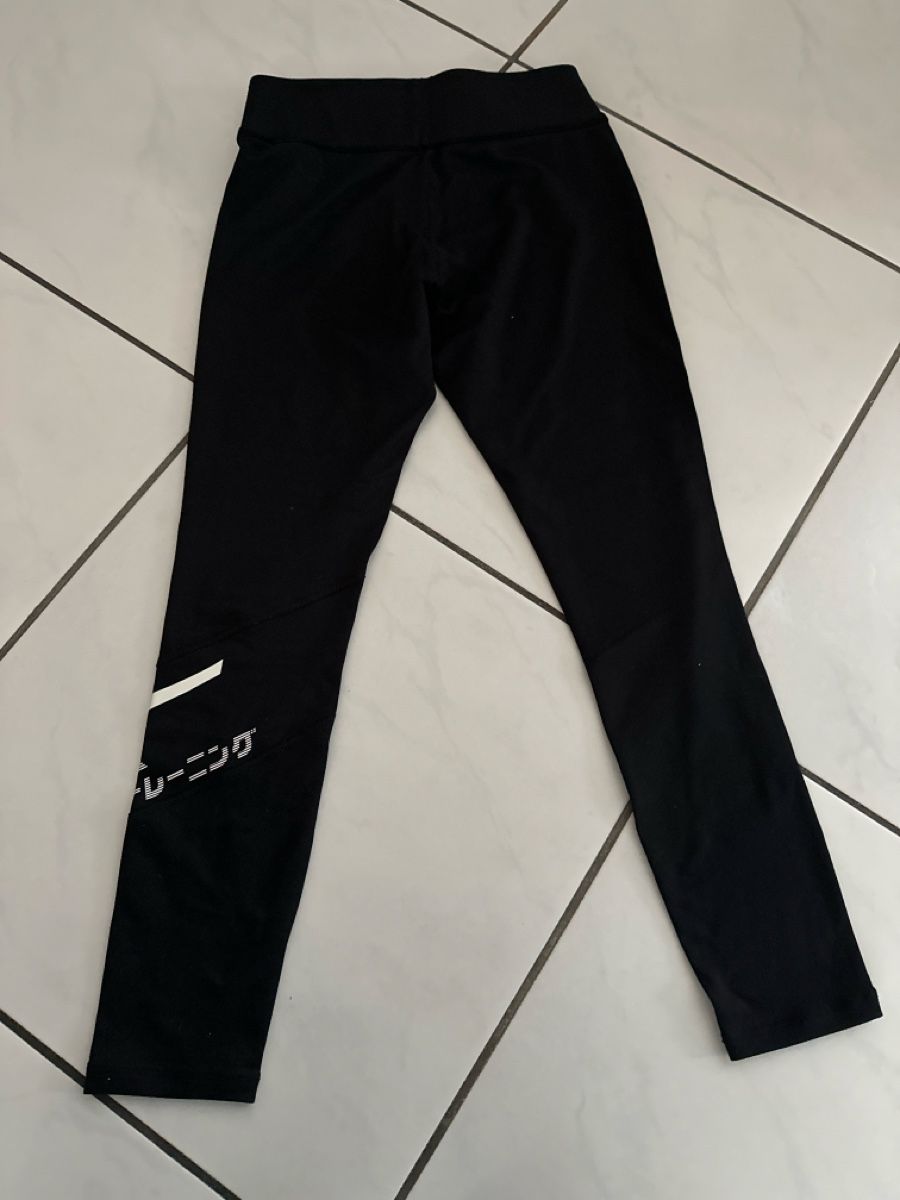 Asics Leggings: Asics Leggins schwarz Gr. XS – Usato da Wileroltigen venduto da torro11 2
