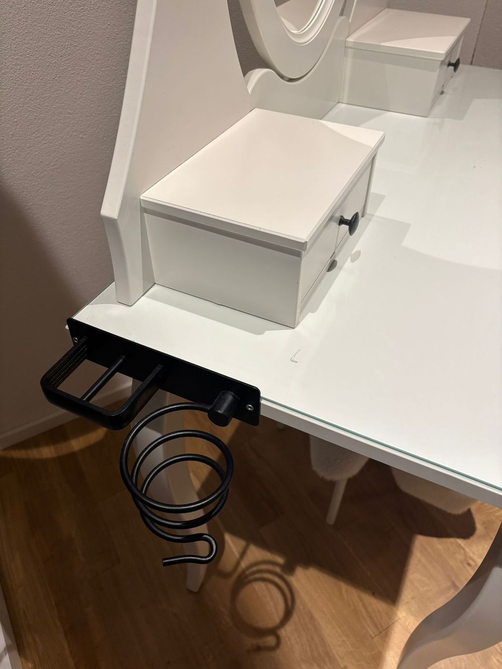 Ikea Tavoli da trucco: Schminktisch – Usato da Wetzikon ZH venduto da gkmb23 2