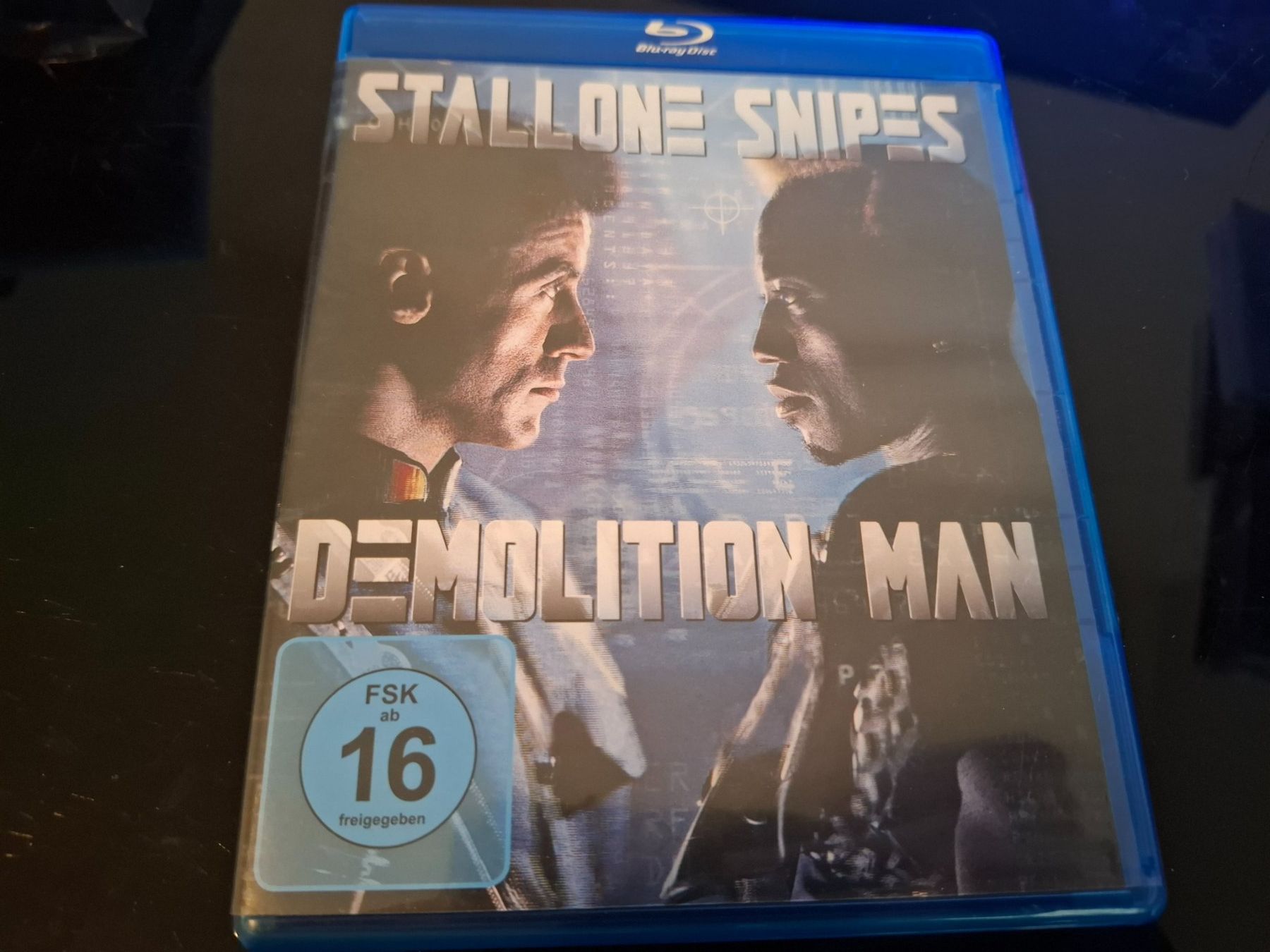 Tutti i DVDs: Demolition Man – Usato da Frauenfeld venduto da Frankenstein01