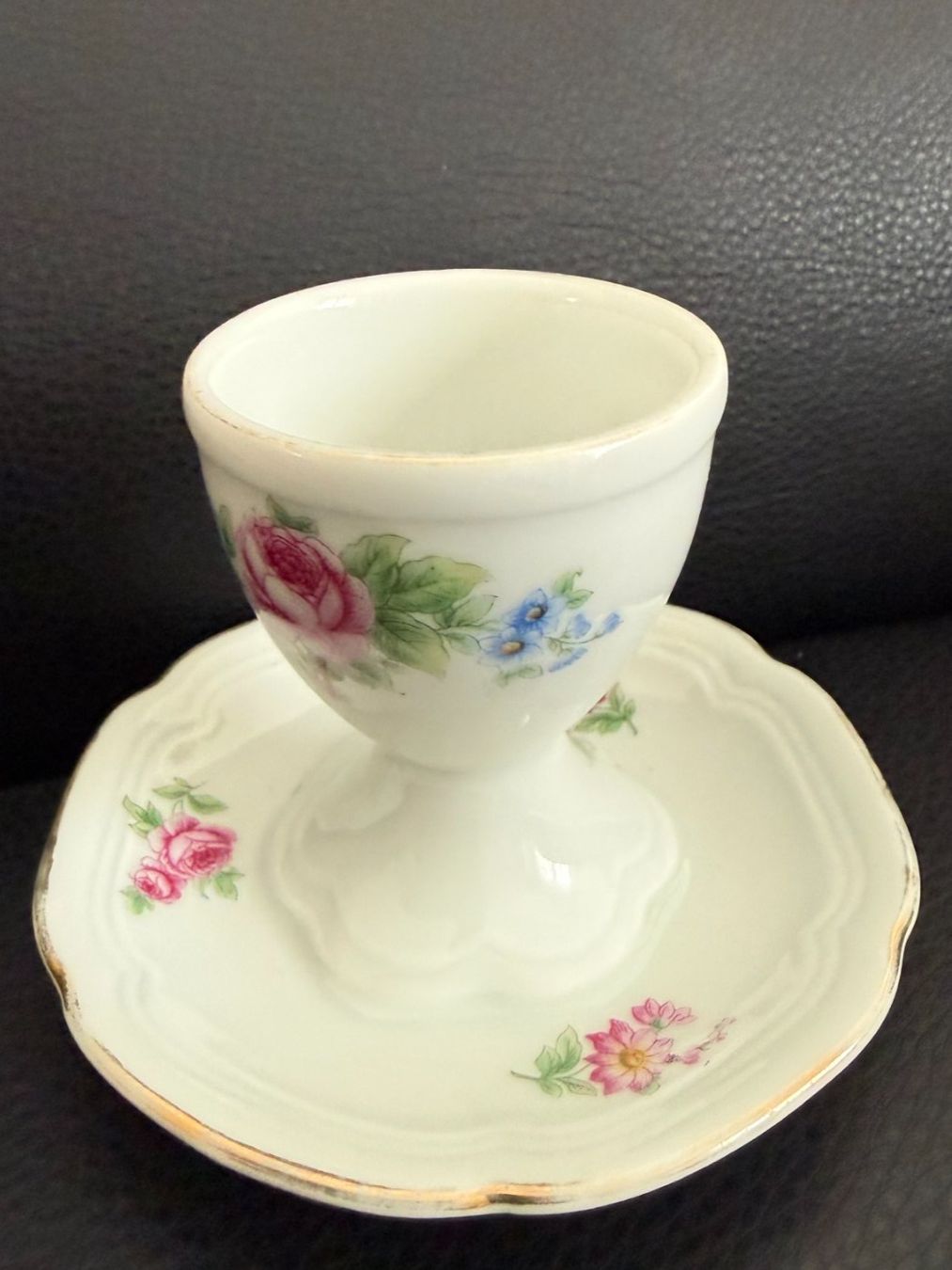 Altre Stoviglie: Antiker  Eierbecher  handbemalt – Usato da Subingen venduto da ArtBead