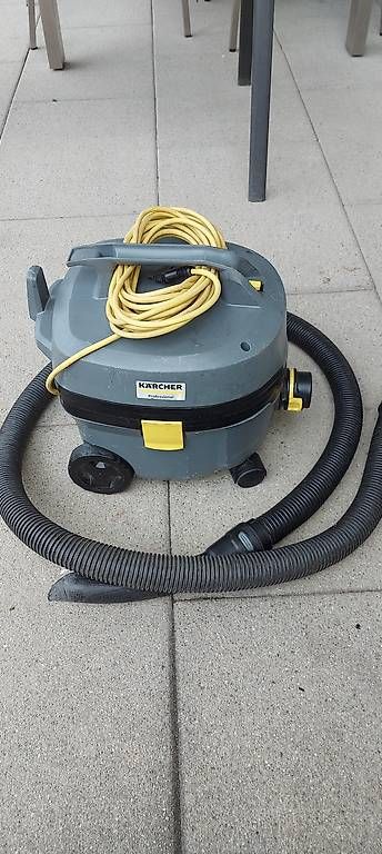 Kärcher Aspirapolveri & Accessori: Staubsauger Kärcher – Usato da Fisibach venduto da Lorobin 3
