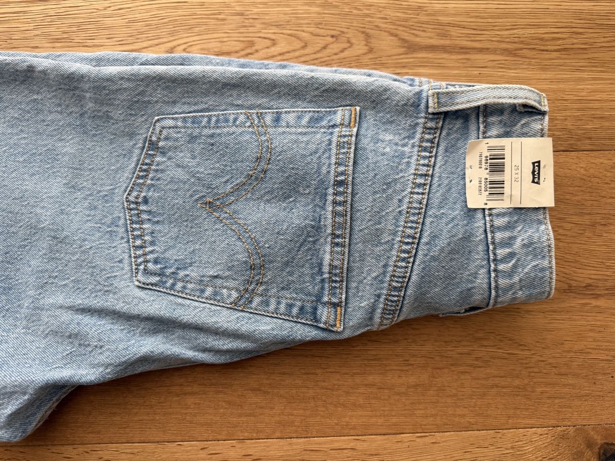 Levi's Jeans: Levi's ribcage straight 25x32 – Nuovo e nell'imballaggio originale da Weiach venduto da Wlodarek 3