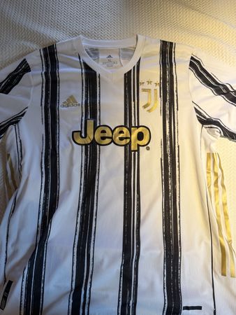Authentic Juventus shirt 20/21