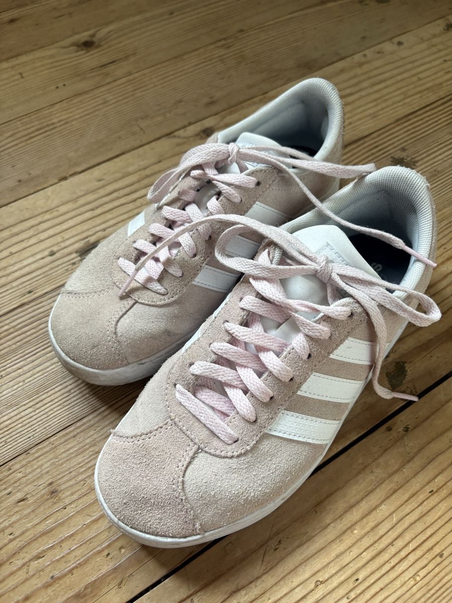 Chaussures femmes: Sneaker – D'occasion à Kehrsatz par caramia02