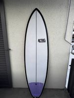 Surfboard Hybrid 6'2 (37L)