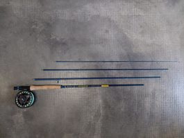 Fliegenrute Redington Crosswater 9ft #6 Komplettset mit Buch