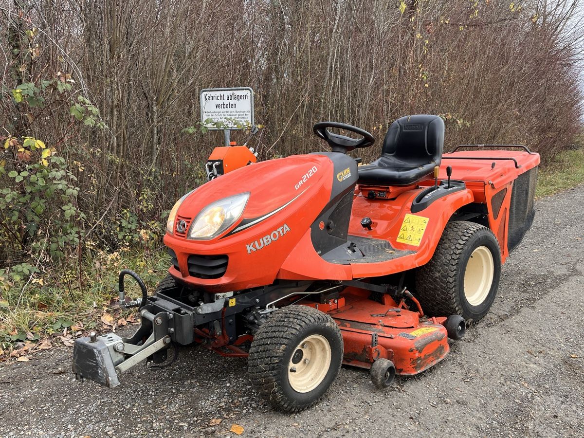 Kubota Trattori: Kubota GR2120 – Usato da Basadingen venduto da wabae