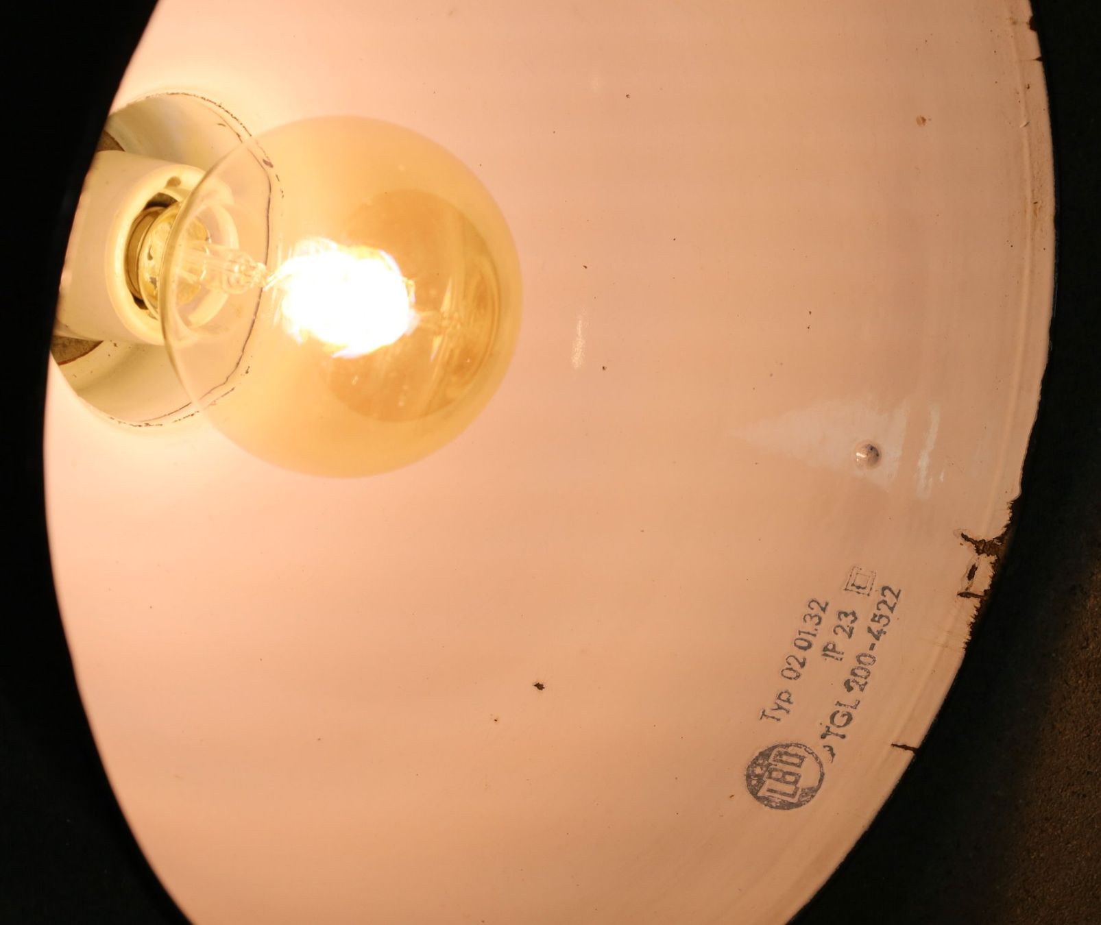Lampadari & plafoniere: Industrielampe Fabriklampe Emaillampe M – Usato da Birrwil venduto da brandschatz_birrwil 1