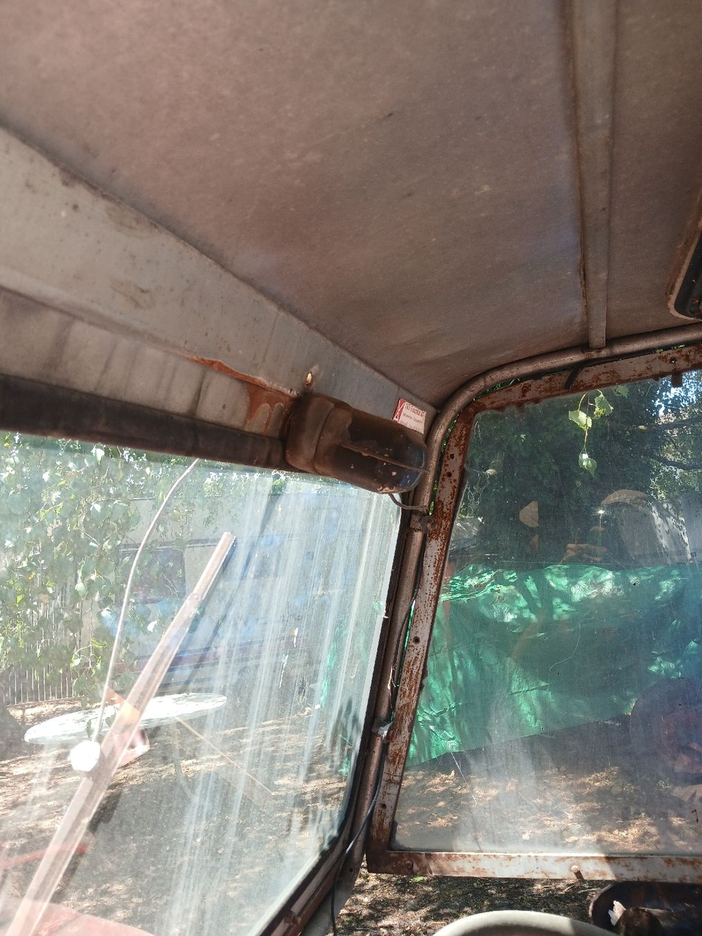 Trattori: Cabine Viktor tracteur oldtimer – Usato da Châtonnaye venduto da cor_kc85 2
