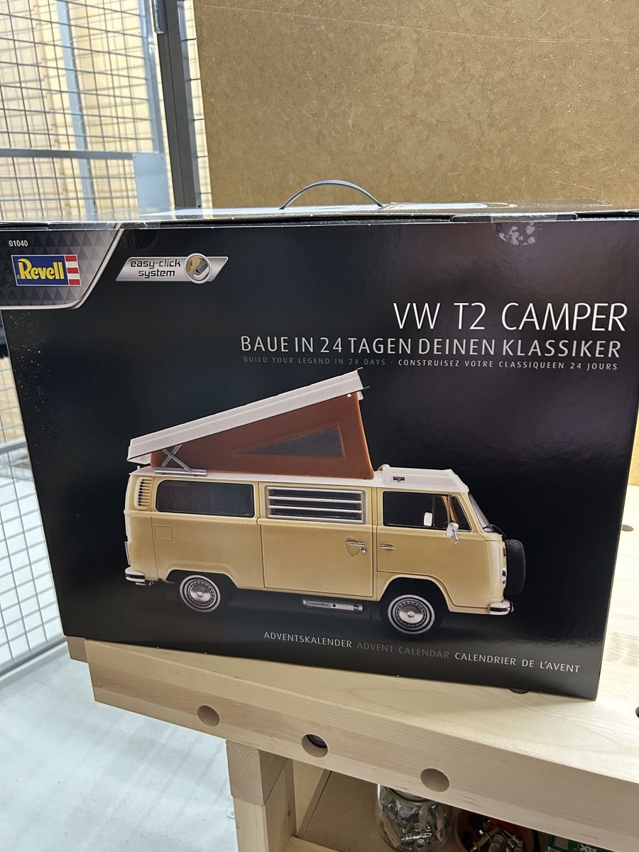 Revell Modellini d'auto: Revell Bausatz VW T2 Camper – Nuovo e nell'imballaggio originale da Neukirch an der Thur venduto da maroja17