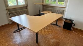 L-förmiger Eckschreibtisch (200 x 160 cm) von Steelcase