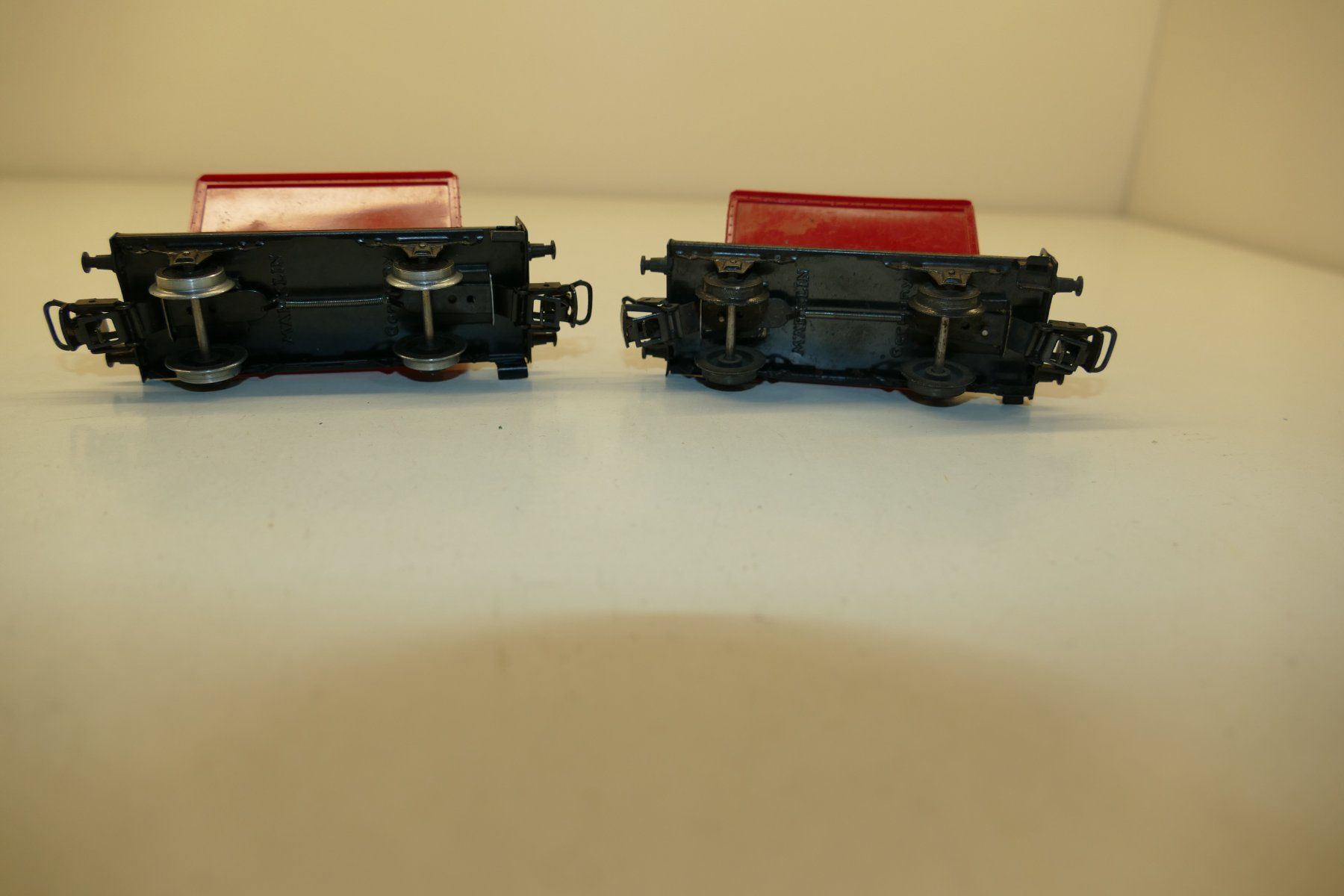 Märklin Modellini di ferrovie: Märklin H0: 2xKippwagen – Usato da Niederhasli venduto da rail-duerst 5