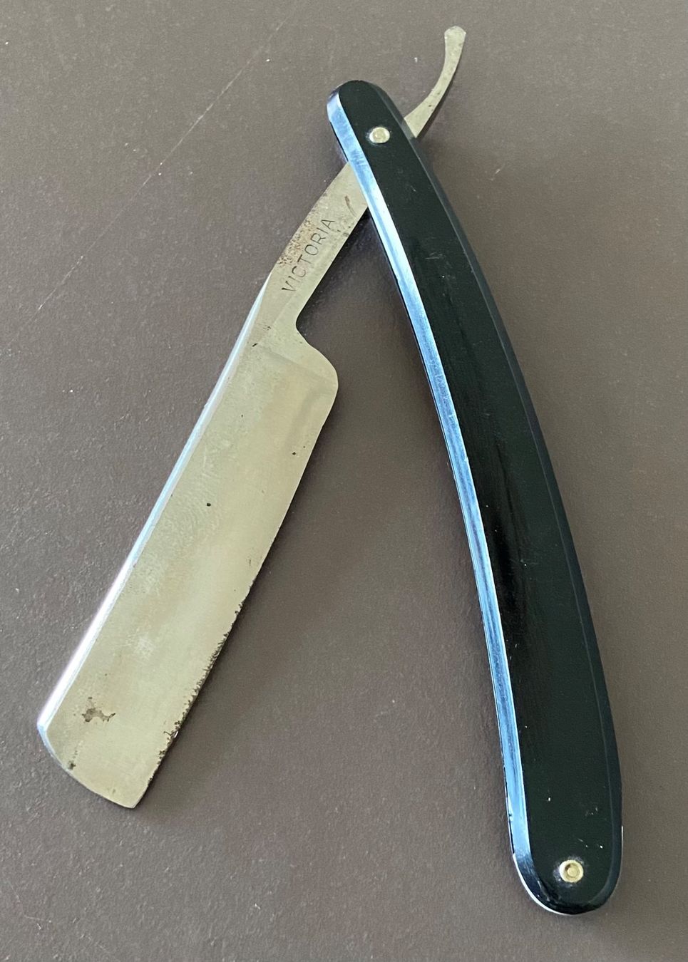 Rasoi & Lamette da barba: Antikes Rasiermesser Victoria – Usato da Zürich venduto da a75 1