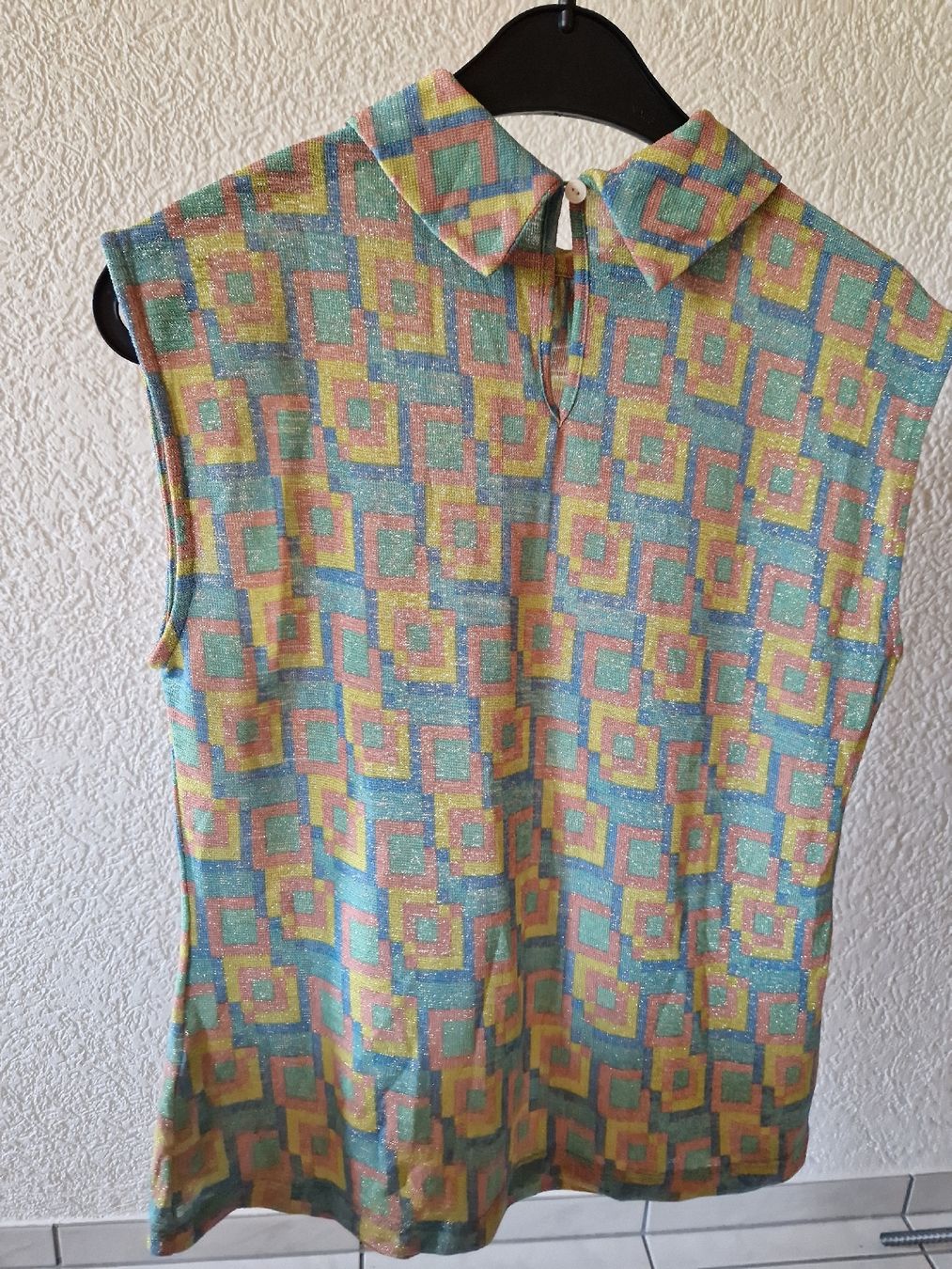 King Louie Top: Shirt King Louie 38/40 M – Usato da Lostorf venduto da kulturplatz 1
