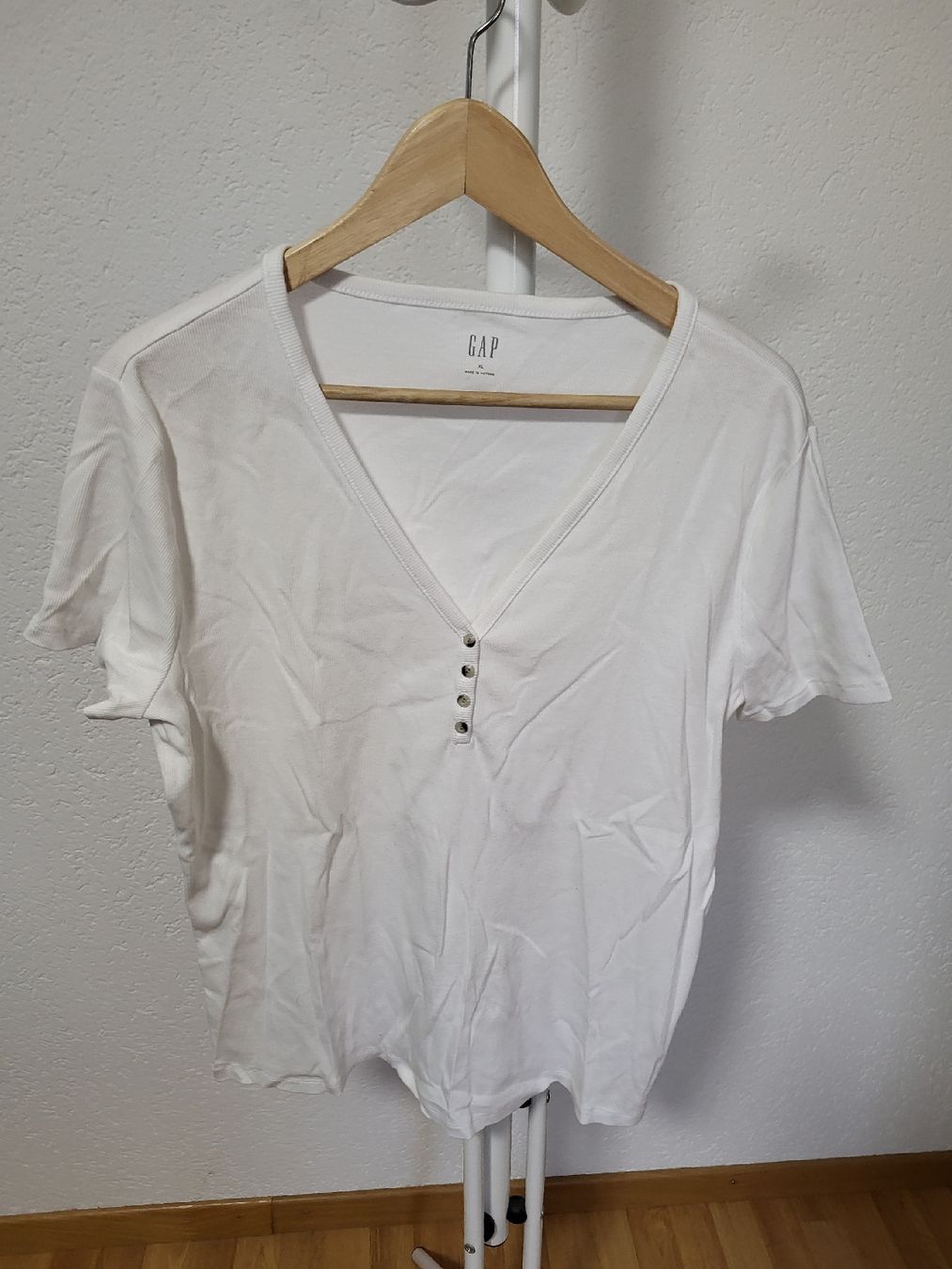 Gap T-Shirts: GAP Shirt, weiss, Gr. XL – Gebraucht aus Horriwil von alusru87