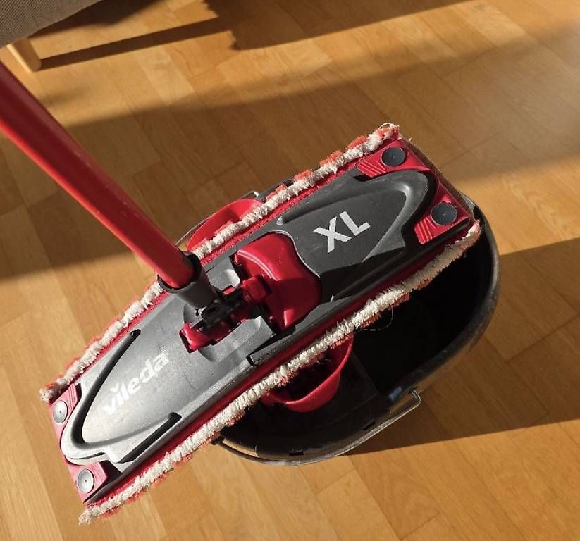 Sonstige Reinigungsgeräte: Vileda Ultramax XL- Bodenwischer – Gebraucht aus Zürich von emw_cpq8