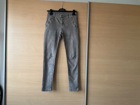 Jeans stretch délavé neuf taille 38   brun/beige